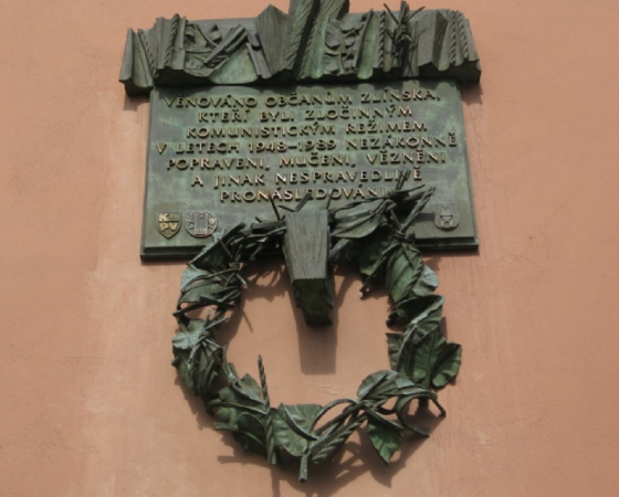 17. listopad a Památník obětem totality ve Zlíně